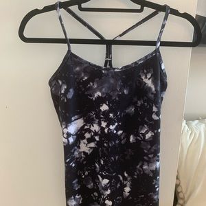 LULULEMON tanktop